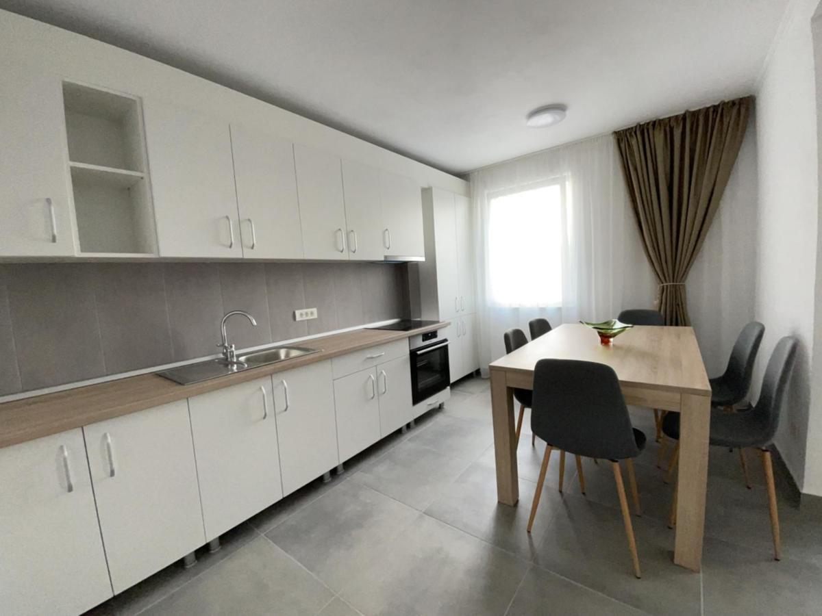 Isla Apartman Gyüreg Kültér fotó